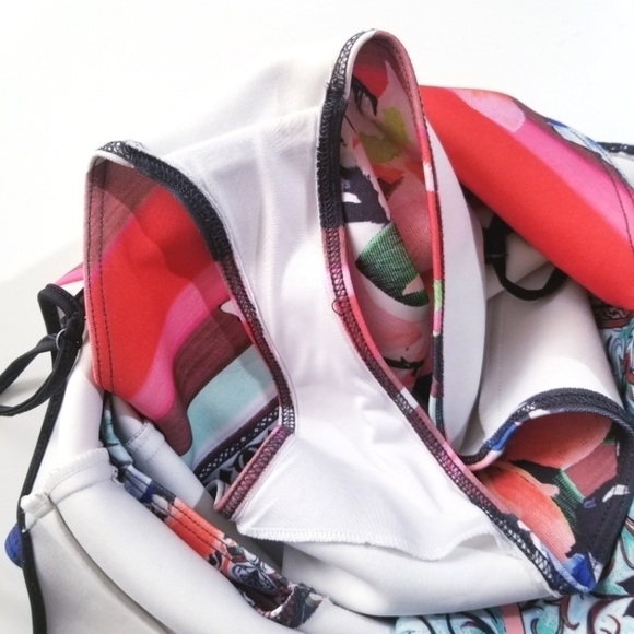 CLOVER CANYON Floral Collage Vibrant Cutout One Piece Swimsuit XS - Picture 8 of 10